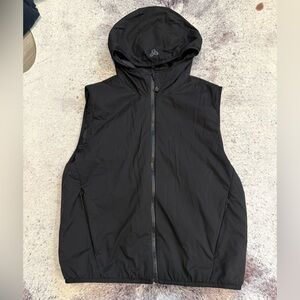 TNA pillow puff vest